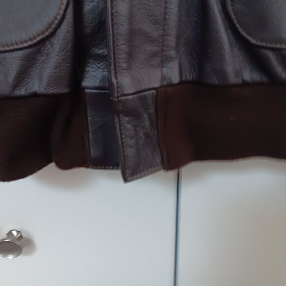 Rare 1999 Perrone Aviation Genuine Leather Bomber Jacket Nose Art  Briefing Time - Picture 7 of 10